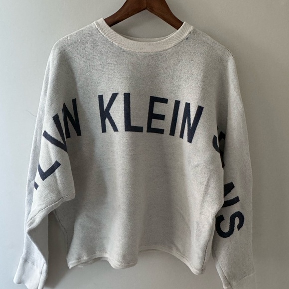 Calvin Klein Jeans Sweater - Picture 4 of 5